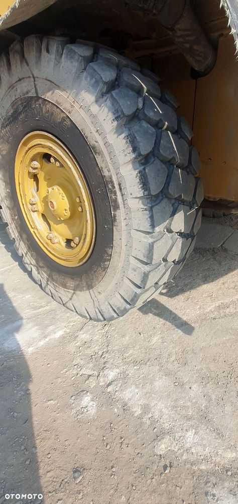 Caterpillar 772 - 14