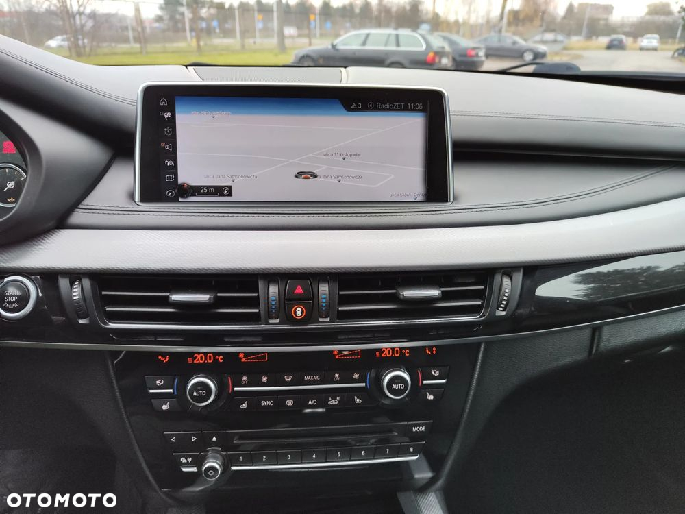 BMW X5 M M50d - 13