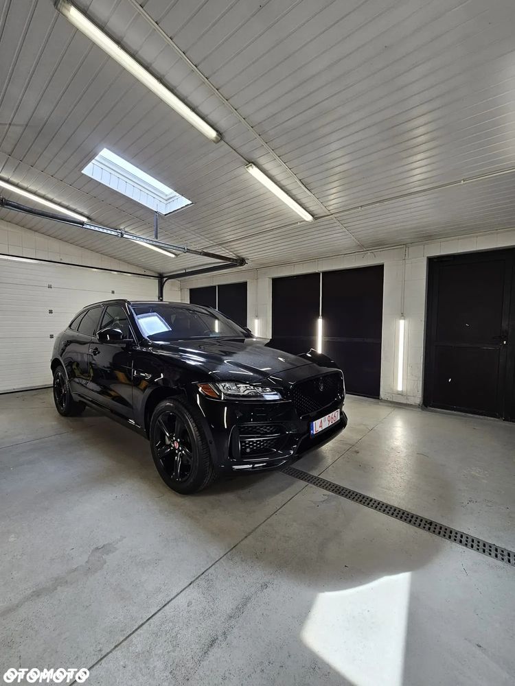 Jaguar F-Pace - 14