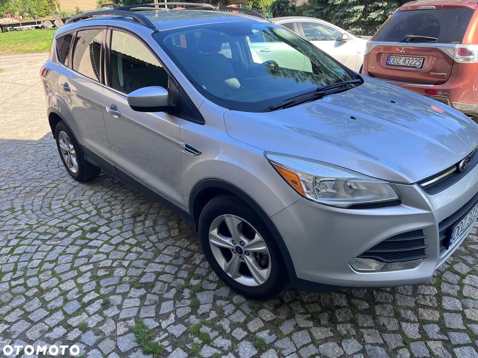 Ford Kuga 2.0 EcoBoost 4x4 Titanium - 4