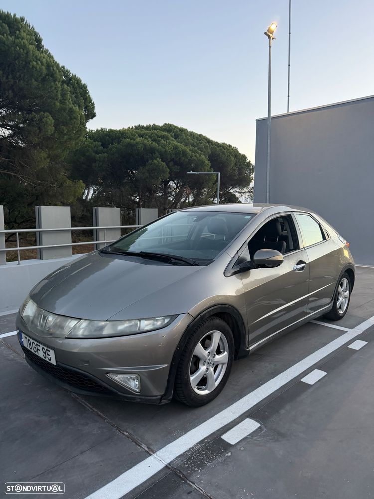 Honda Civic 1.4 Sport - 9
