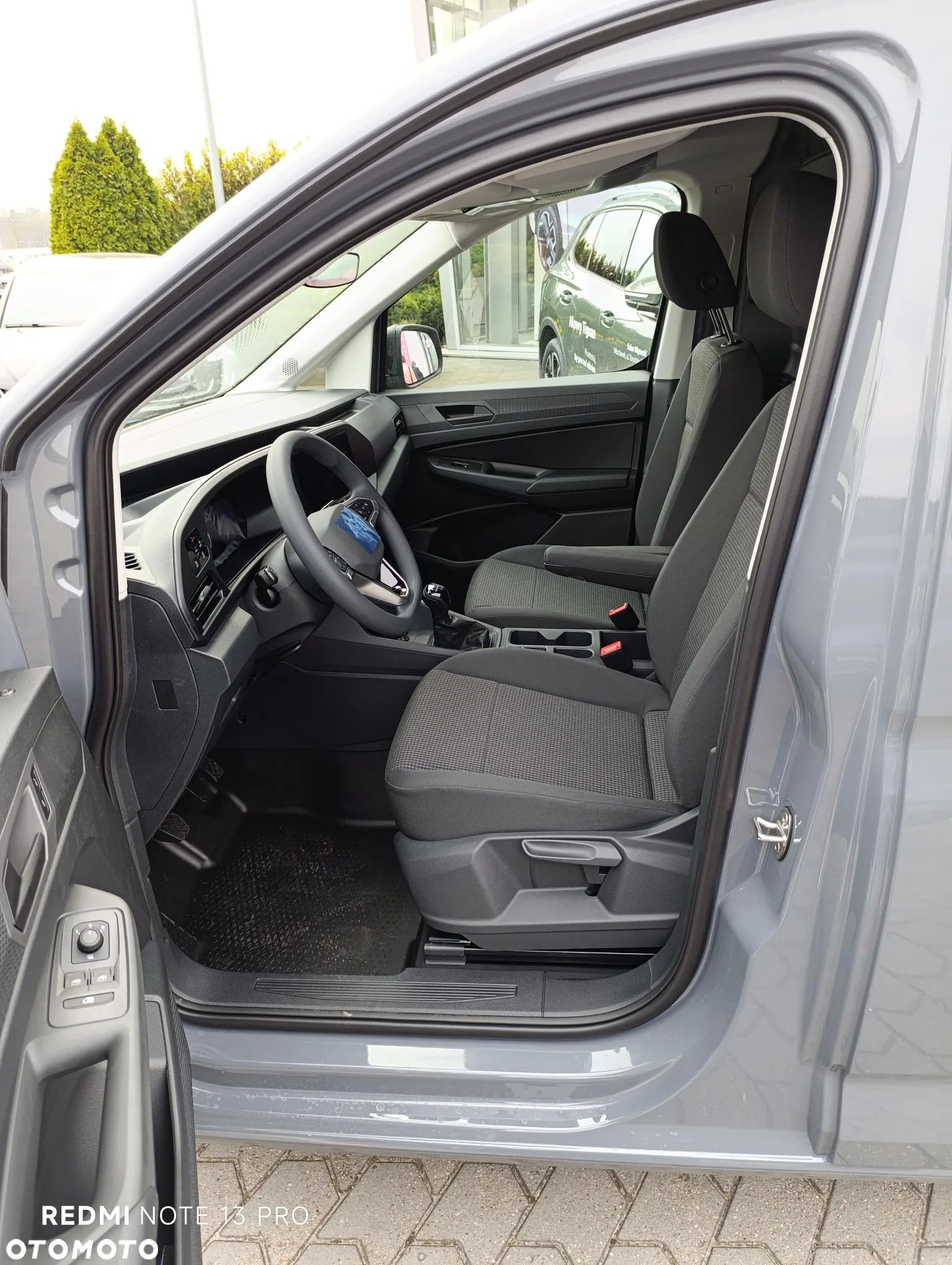 Volkswagen VW Caddy 5 - 8