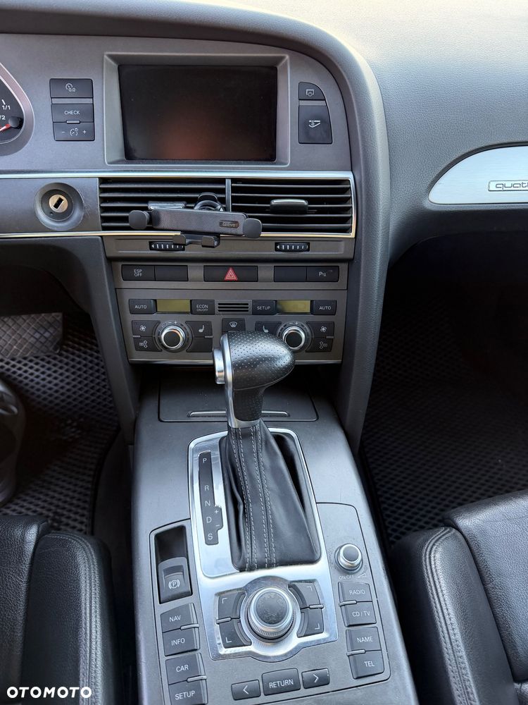 Audi A6 Avant 3.0 TDI Quattro Tiptronic - 22
