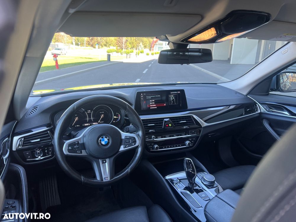 BMW Seria 5 520d Aut. Sport Line - 10