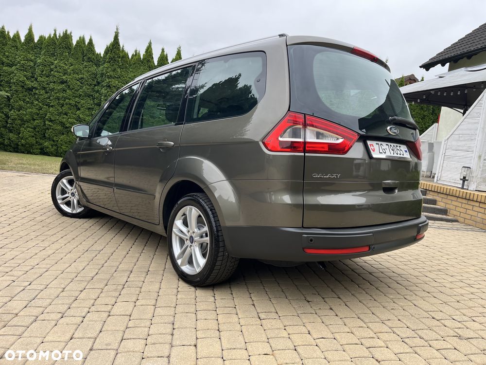 Ford Galaxy 2.0 Champions Edition - 32
