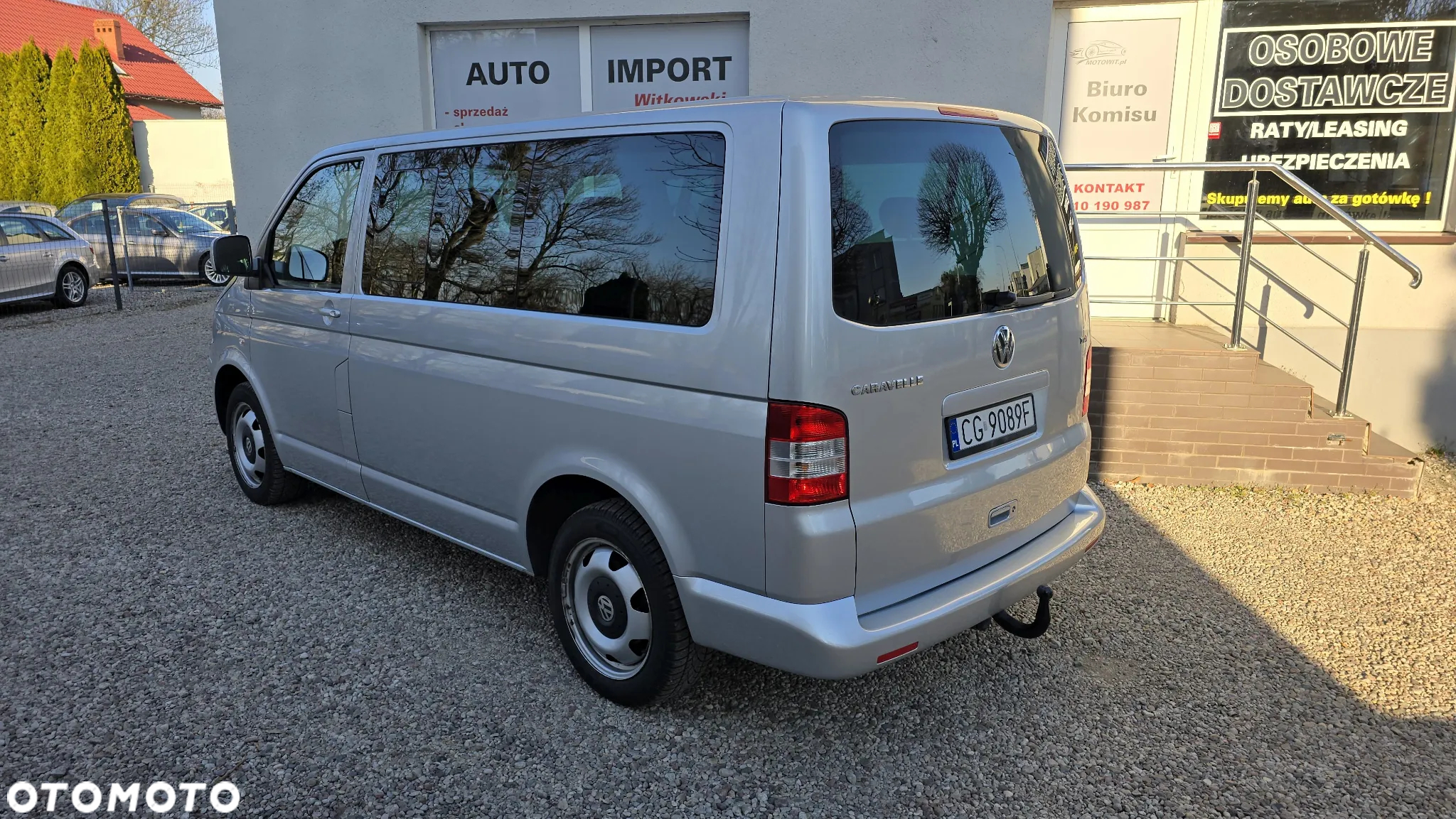 Volkswagen Caravelle - 4
