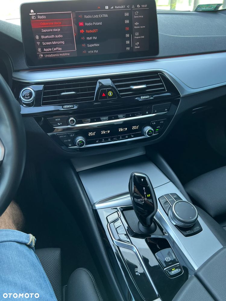 BMW Seria 5 518d M Sport sport - 10