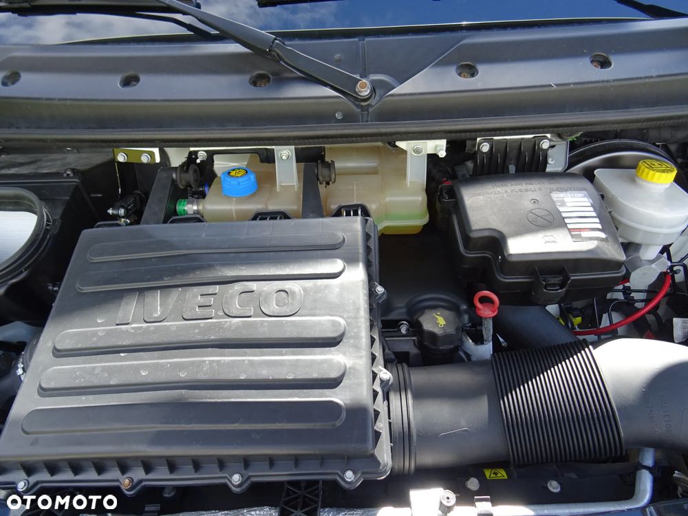 Iveco 35C15 Wywrotka 3- stronna 3,0 HPI KLIMA HAK Wzmocnione Resory Piękna - 27