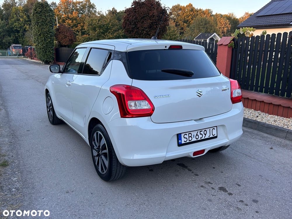 Suzuki Swift 1.2 Premium - 4