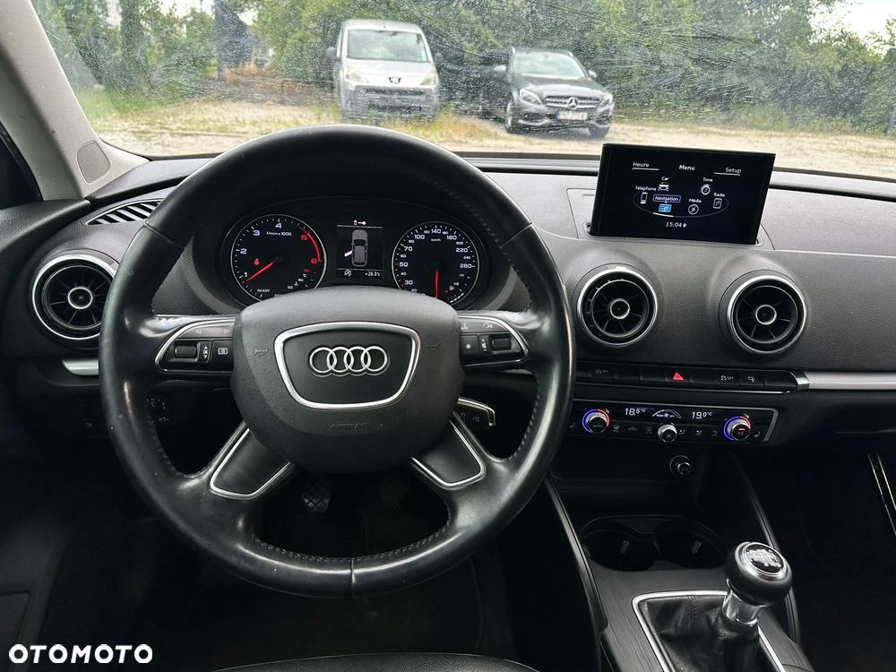 Audi A3 Sportback 1.6 TDI (clean diesel) Attraction - 5