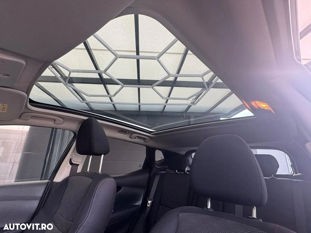 Nissan Qashqai 1.5 DCI Start/Stop N-Connecta - 15