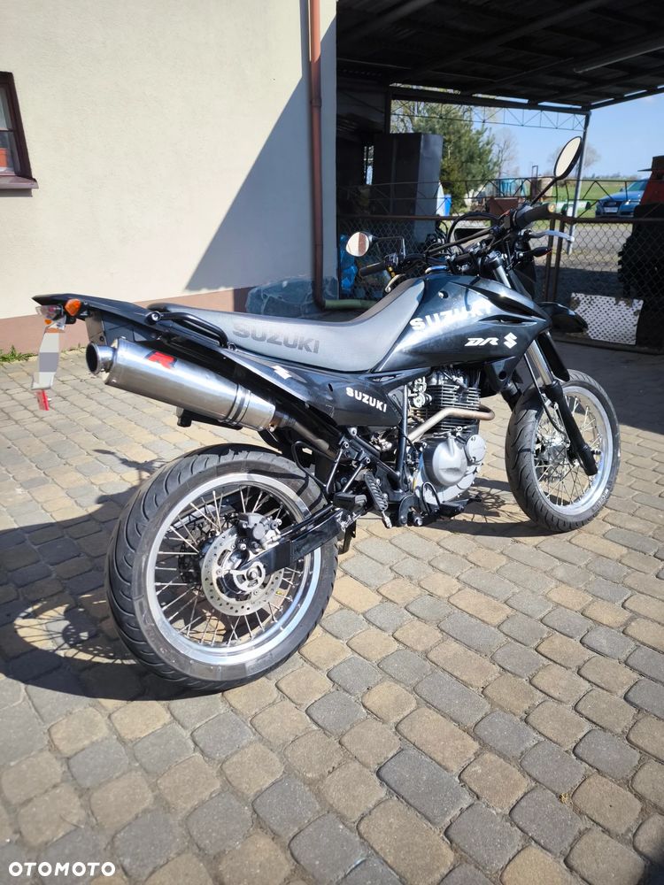 Suzuki DR - 3