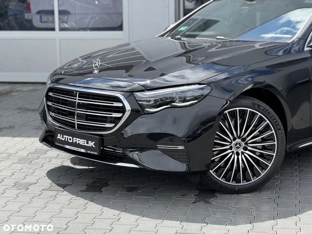 Mercedes-Benz Klasa E 300 de 4-Matic Exclusive - 3