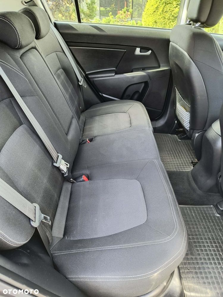 Kia Sportage 1.7 CRDI M 2WD - 11