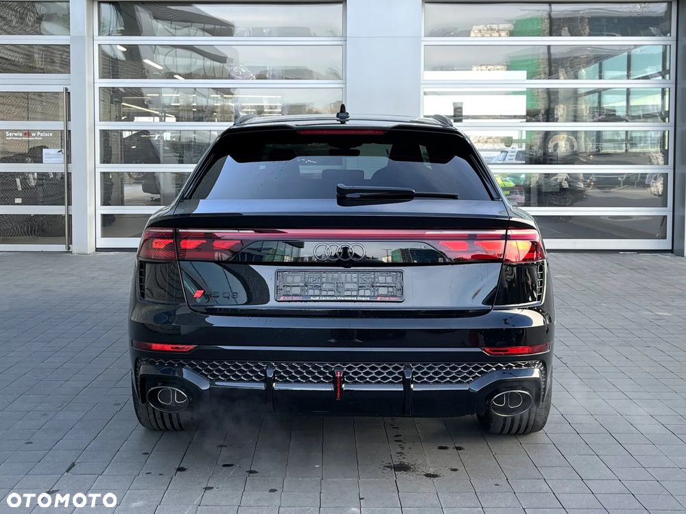Audi RS Q8 - 7