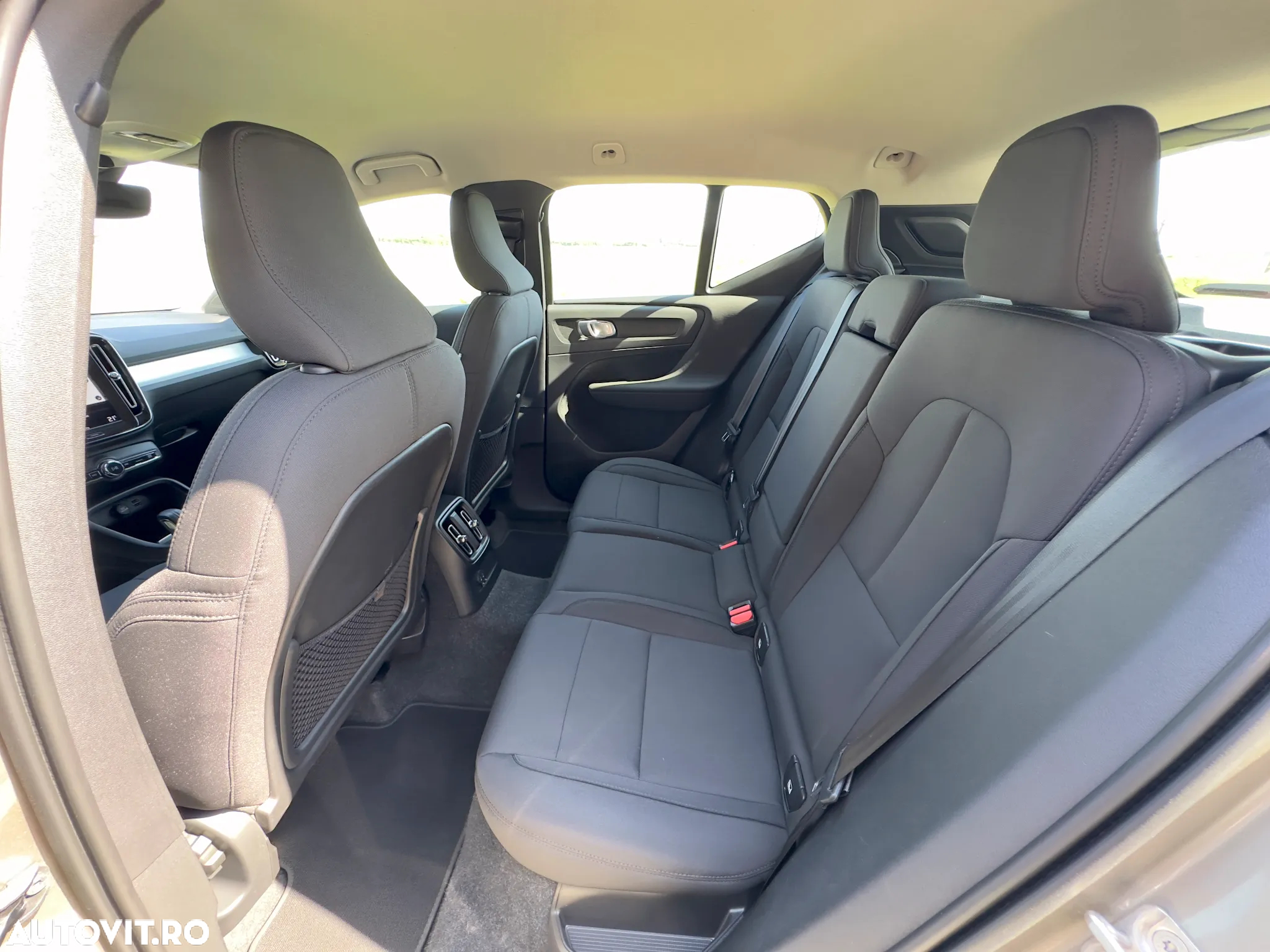 Volvo XC 40 T4 Recharge DKG Essential - 14