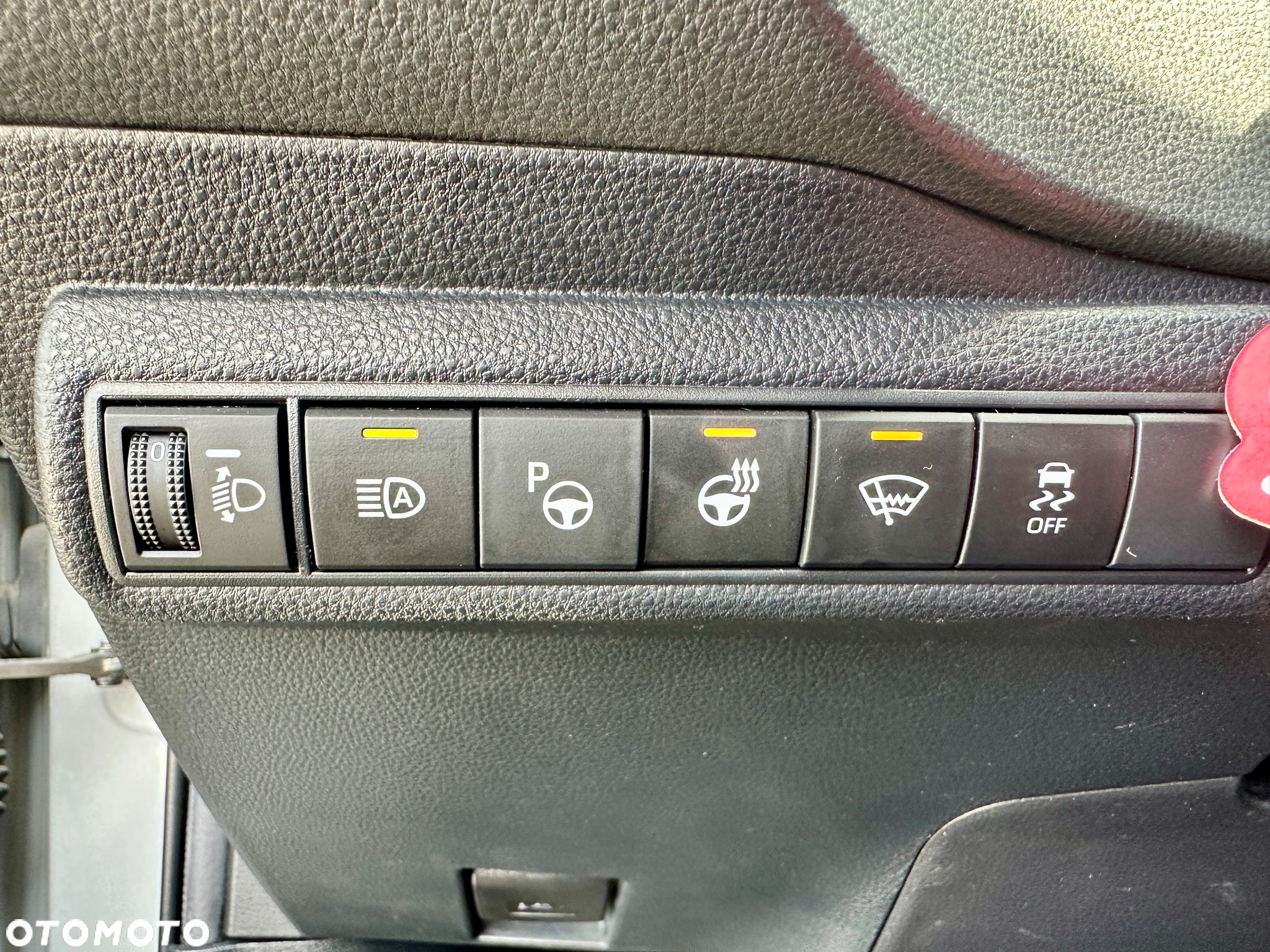 Toyota Corolla 2.0 Hybrid Style - 27