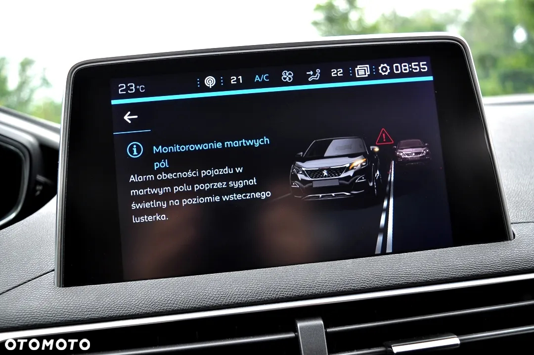 Peugeot 3008 1.2 PureTech Allure S&S - 28
