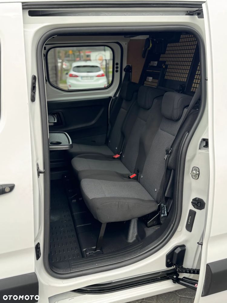 Toyota Proace City - 16