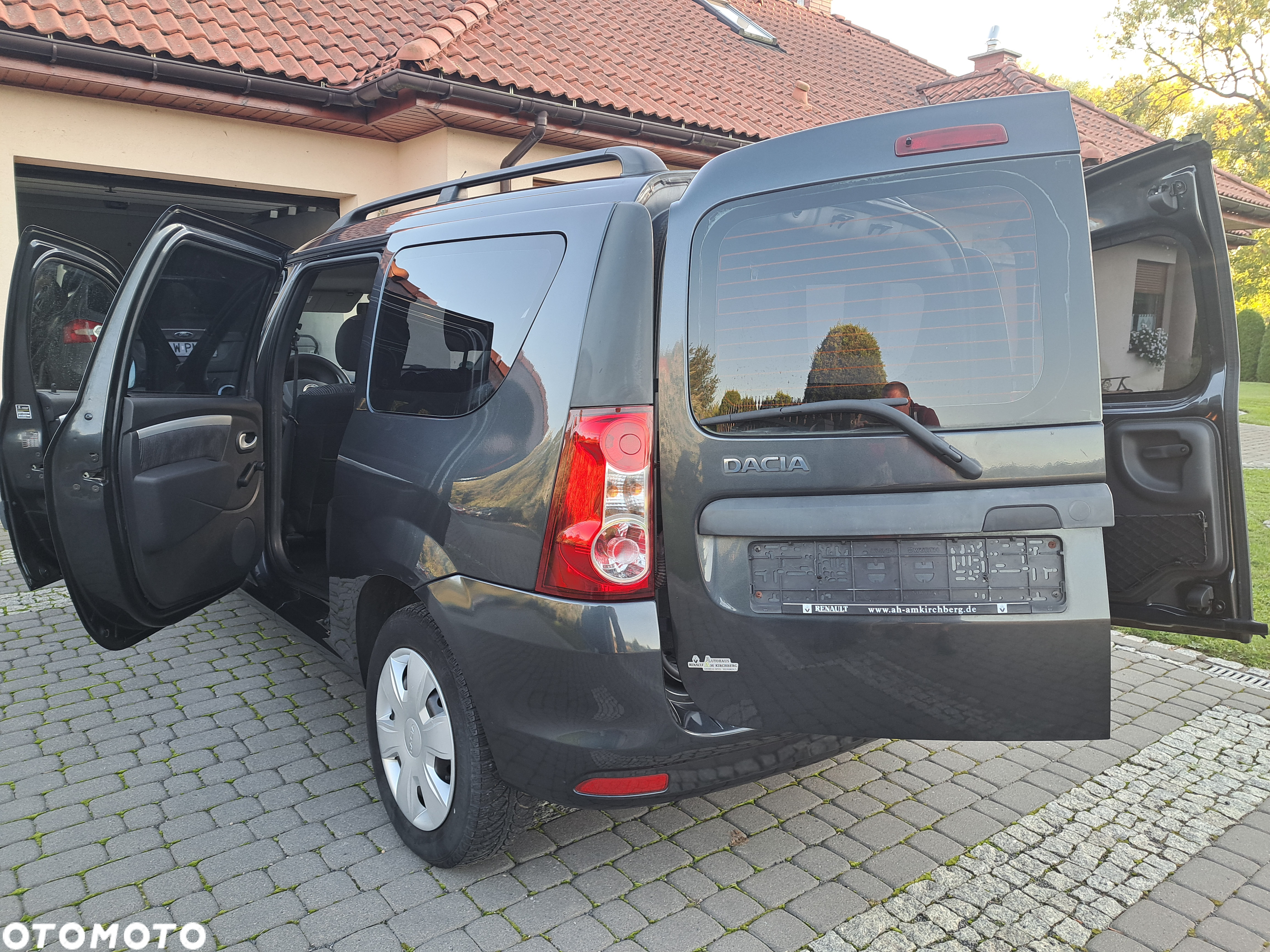 Dacia Logan MCV 1.6 16V Laureate - 31