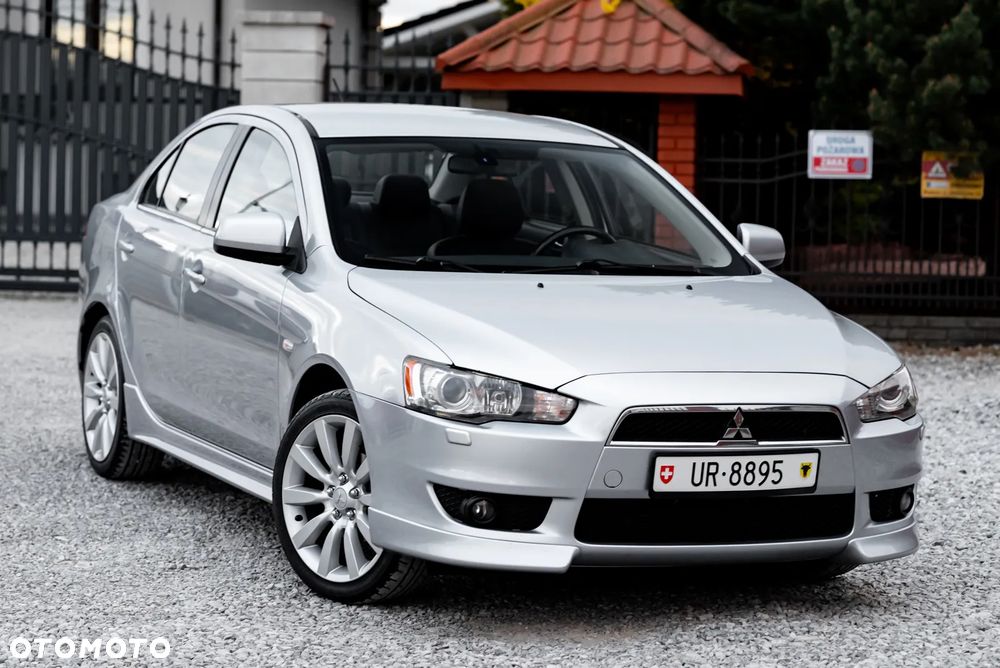 Mitsubishi Lancer 2.0 DI-D Instyle - 2
