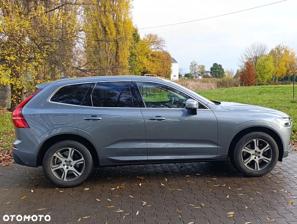 Volvo XC 60 D4 AWD Momentum - 3