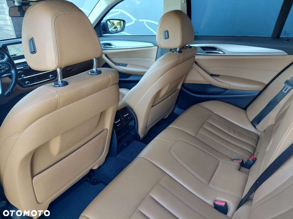 BMW Seria 5 - 16