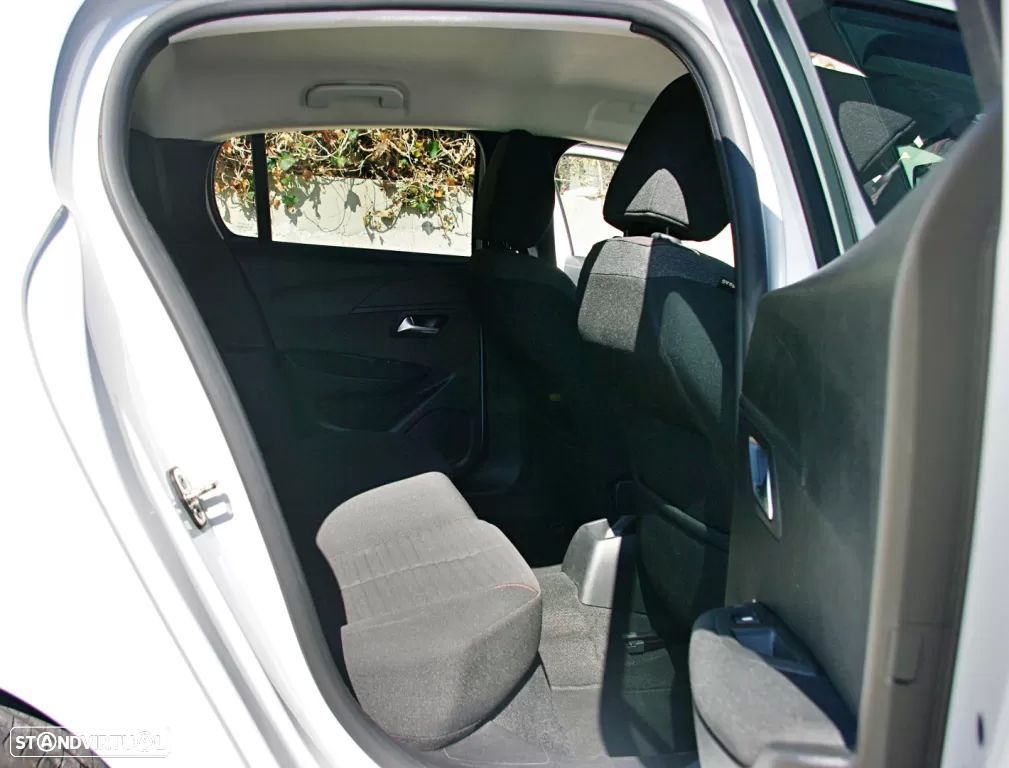 Peugeot 208 1.5 BlueHDi Allure - 21