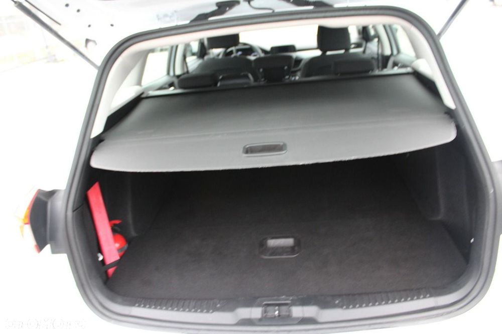 Ford Focus - 13