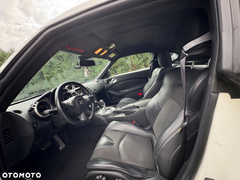 Nissan 370 Z 3.7 V6 Premium - 18
