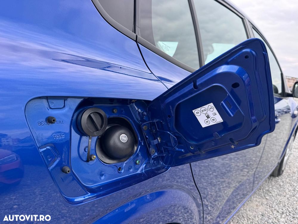 Dacia Logan TCe 90 Essential - 7