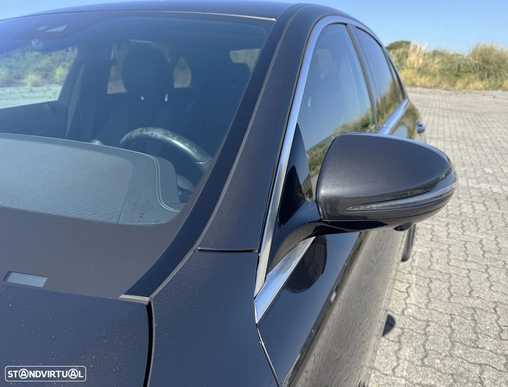 Mercedes-Benz E 300 de AMG Line - 11