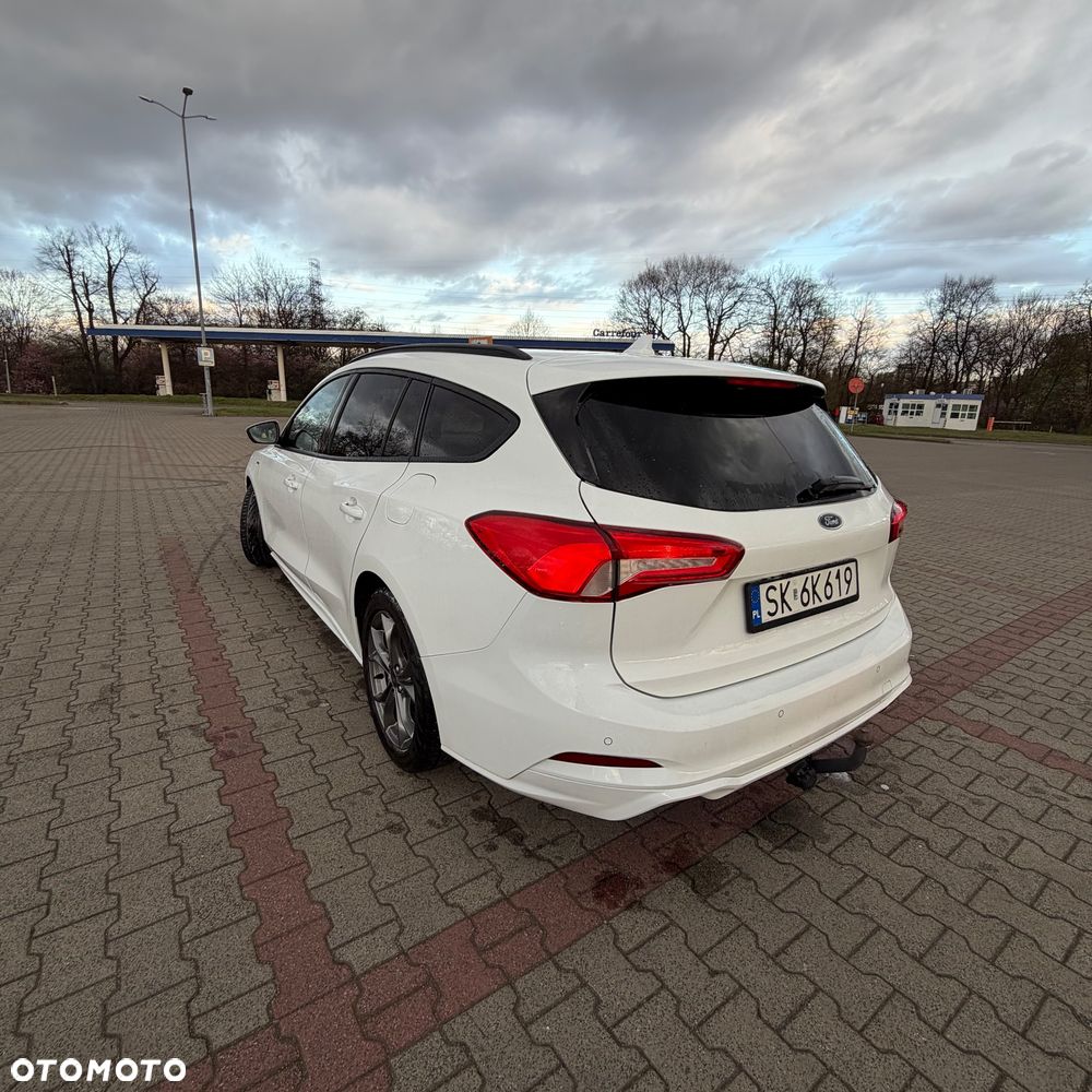 Ford Focus 1.5 EcoBlue STart-Stopp-System ST-LINE - 15