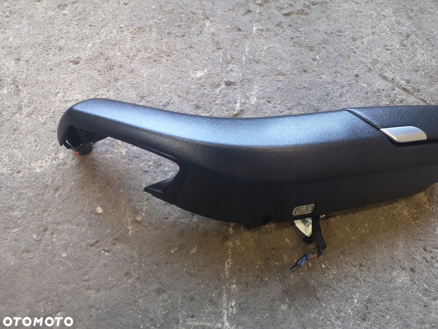 AUDI A8 D4 PODŁOKIETNIK DRZWI TYŁ PRAWY 4H0867364 - 9