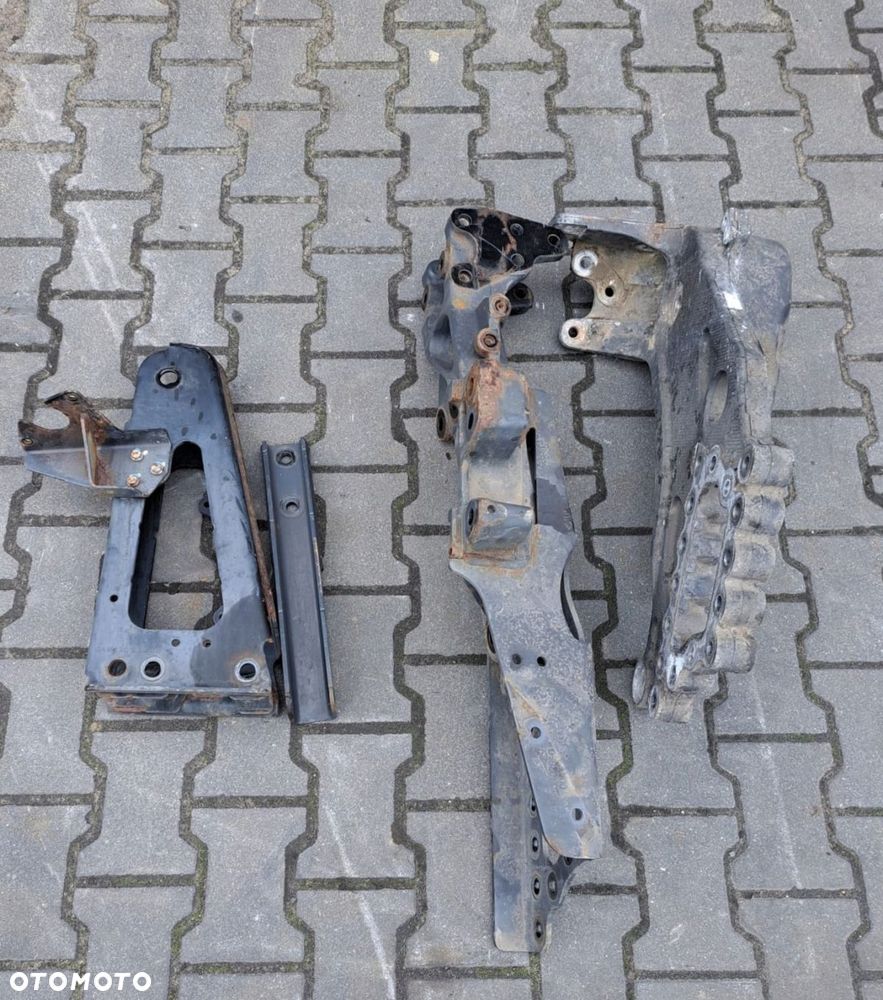 PRZEDŁUŻENIE RAMY MERCEDES ACTROS MP4 LEWE/PRAWE - 8