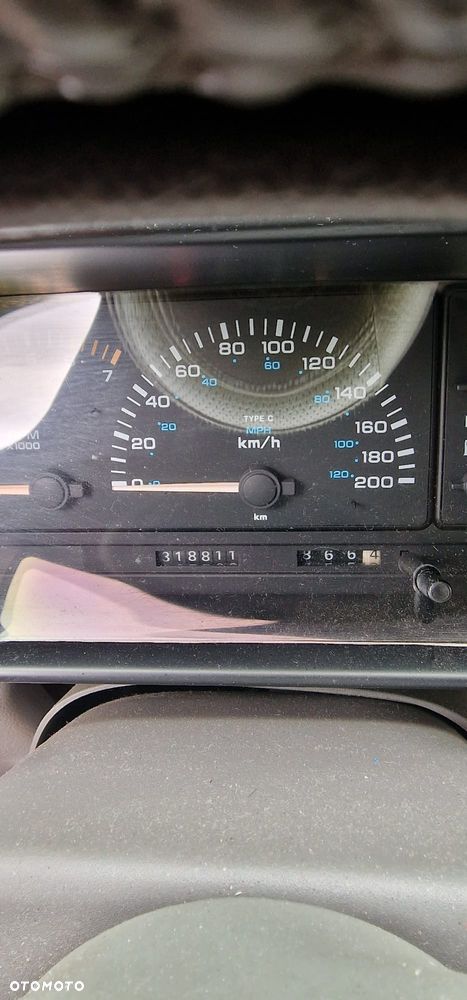 Chrysler Voyager 3.3 LE - 9
