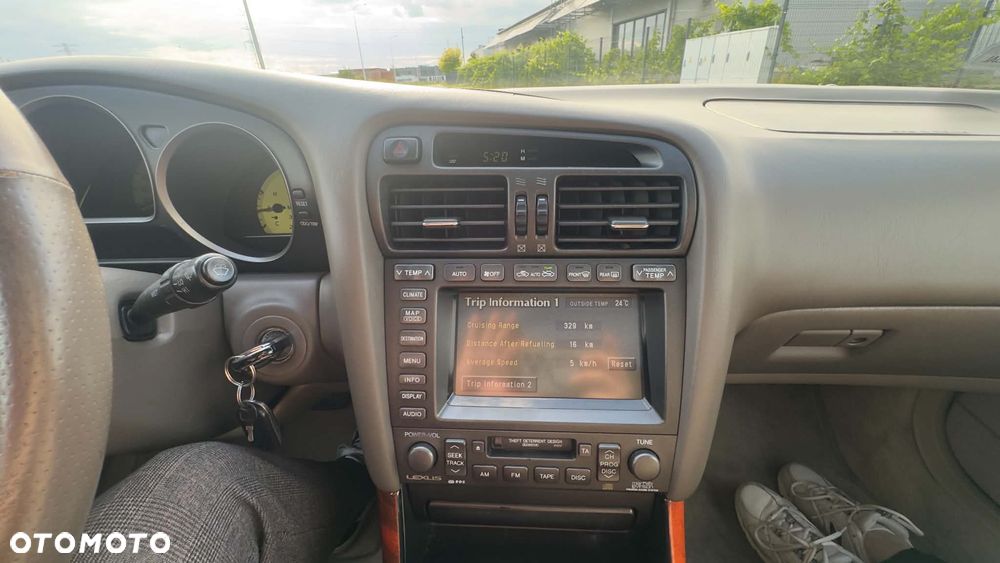 Lexus GS - 26