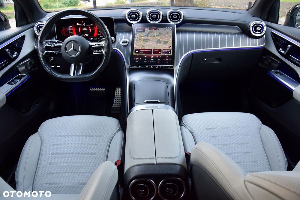 Mercedes-Benz GLC 220 d mHEV 4-Matic AMG Line - 14