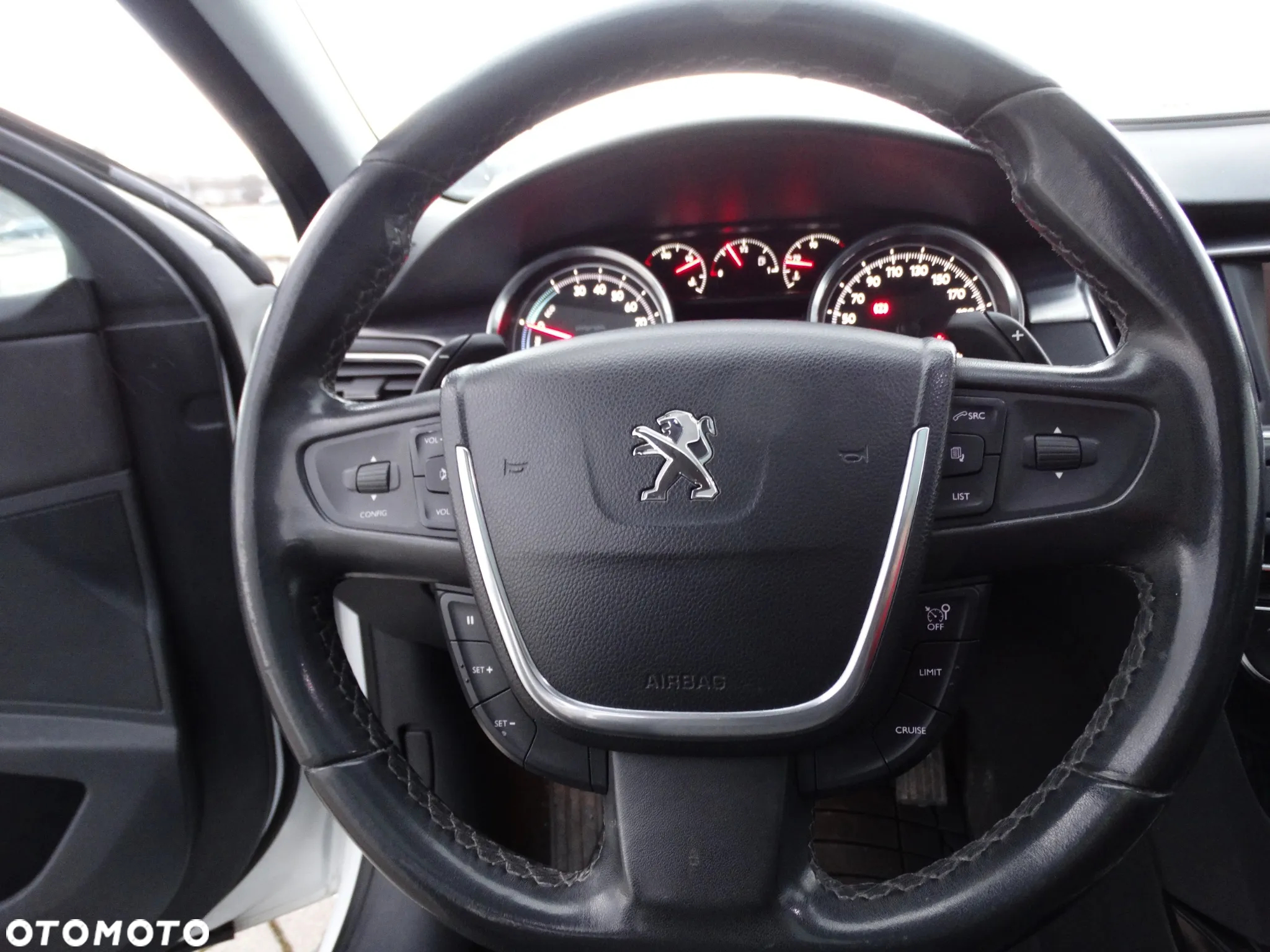Peugeot 508 RXH 2.0 HDi HYbrid4 - 15