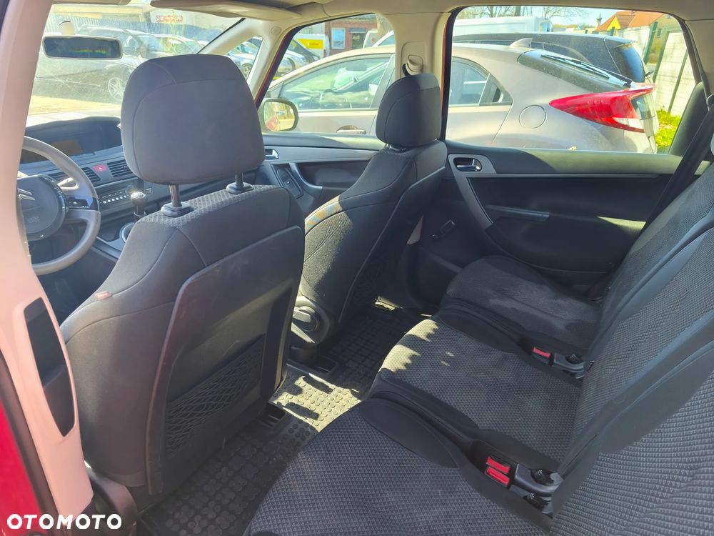 Citroën C4 Picasso 1.6 HDi FAP Style - 8