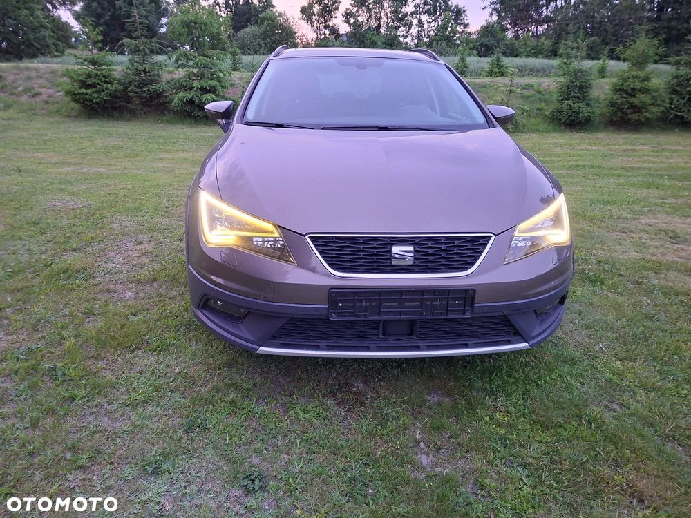 Seat Leon 1.8 TSI Xcellence S&S DSG - 12
