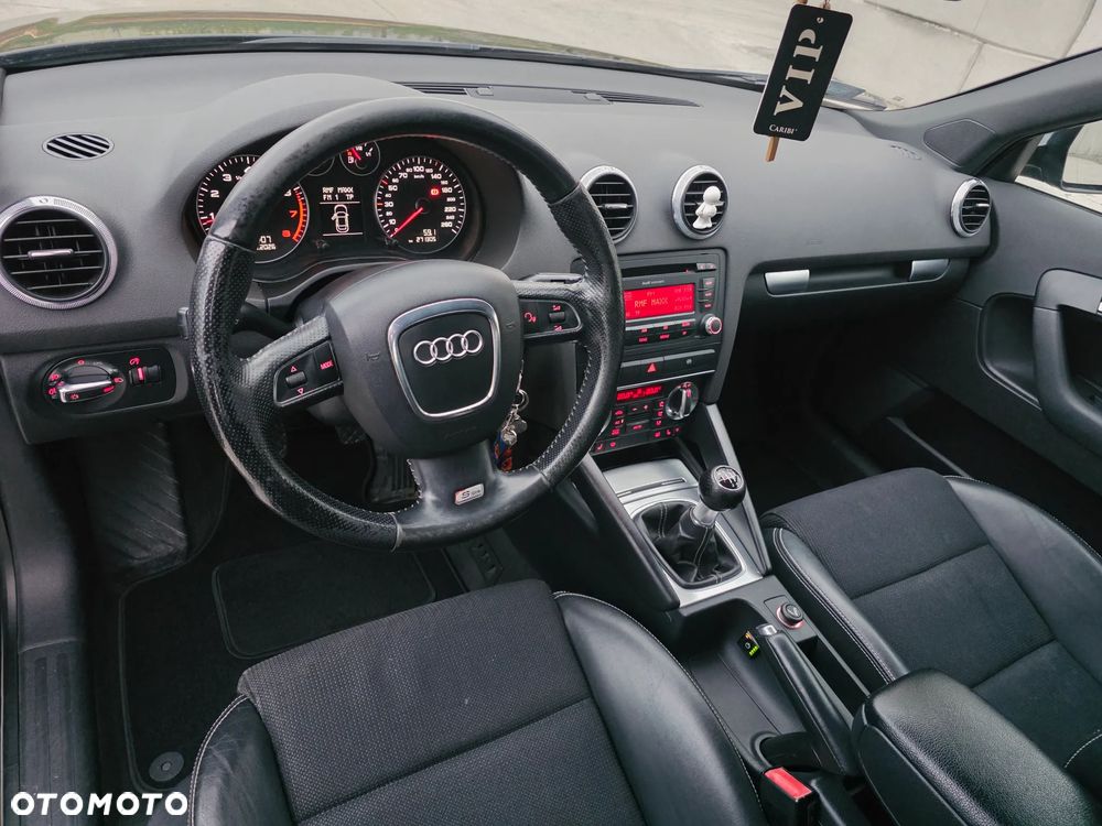 Audi A3 Sportback 1.6 S line Sportpaket (plus) - 20