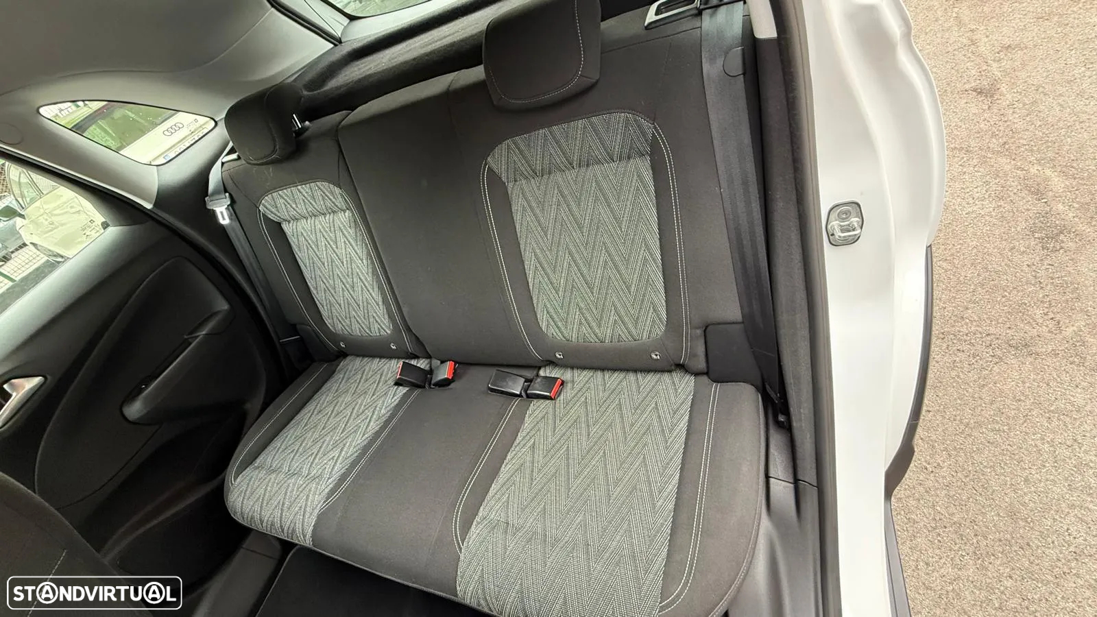 Opel Crossland X 1.2 T 2020 - 10