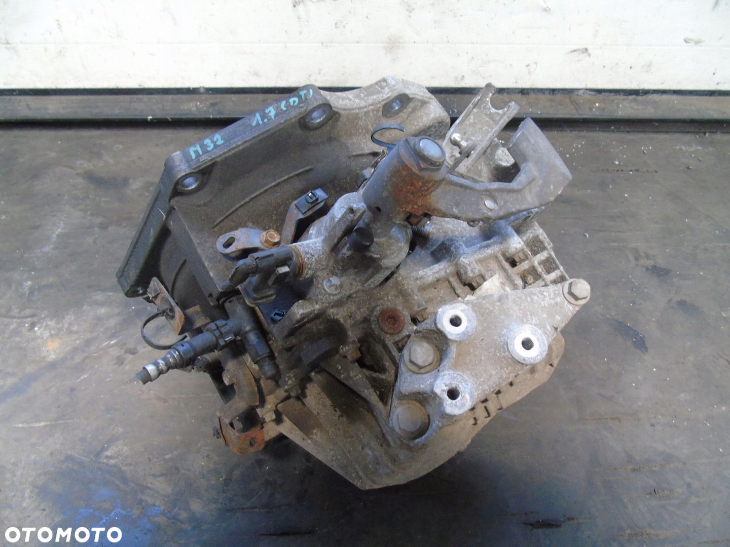 SKRZYNIA BIEGÓW M32 OPEL ASTRA J 1.7 CDTI - 1