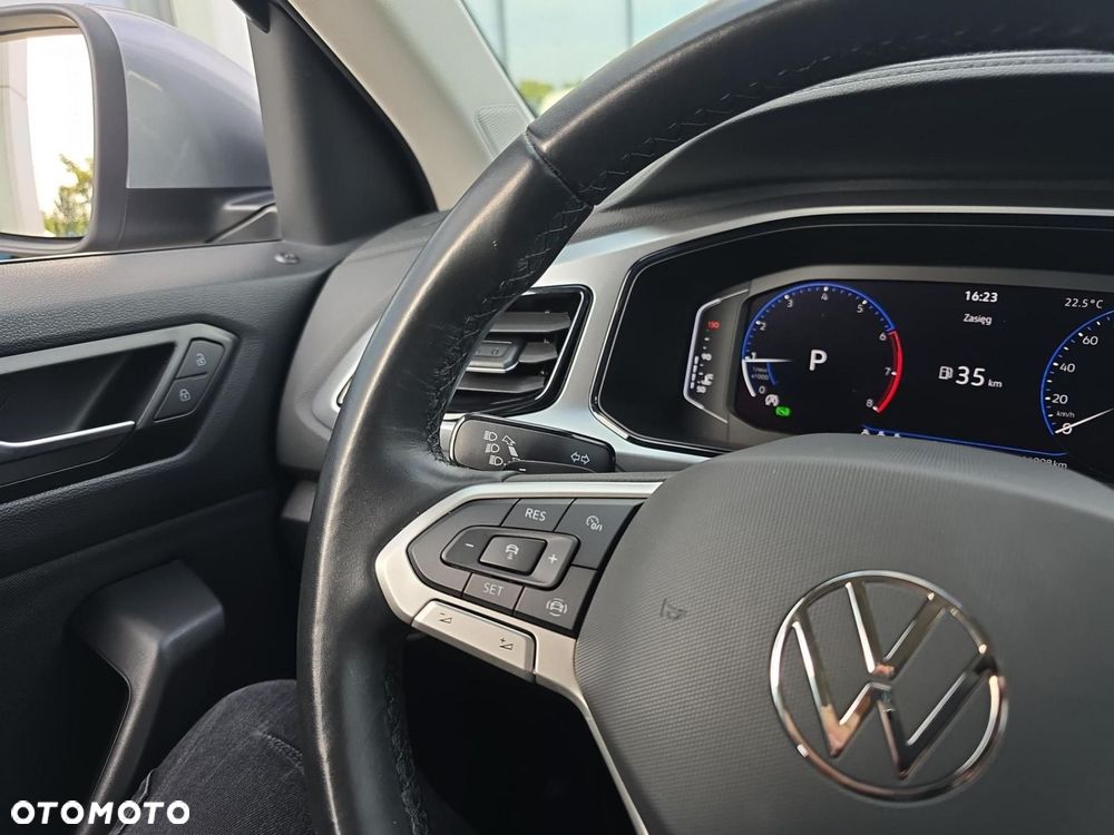 Volkswagen T-Roc 1.5 TSI Life Plus DSG - 21