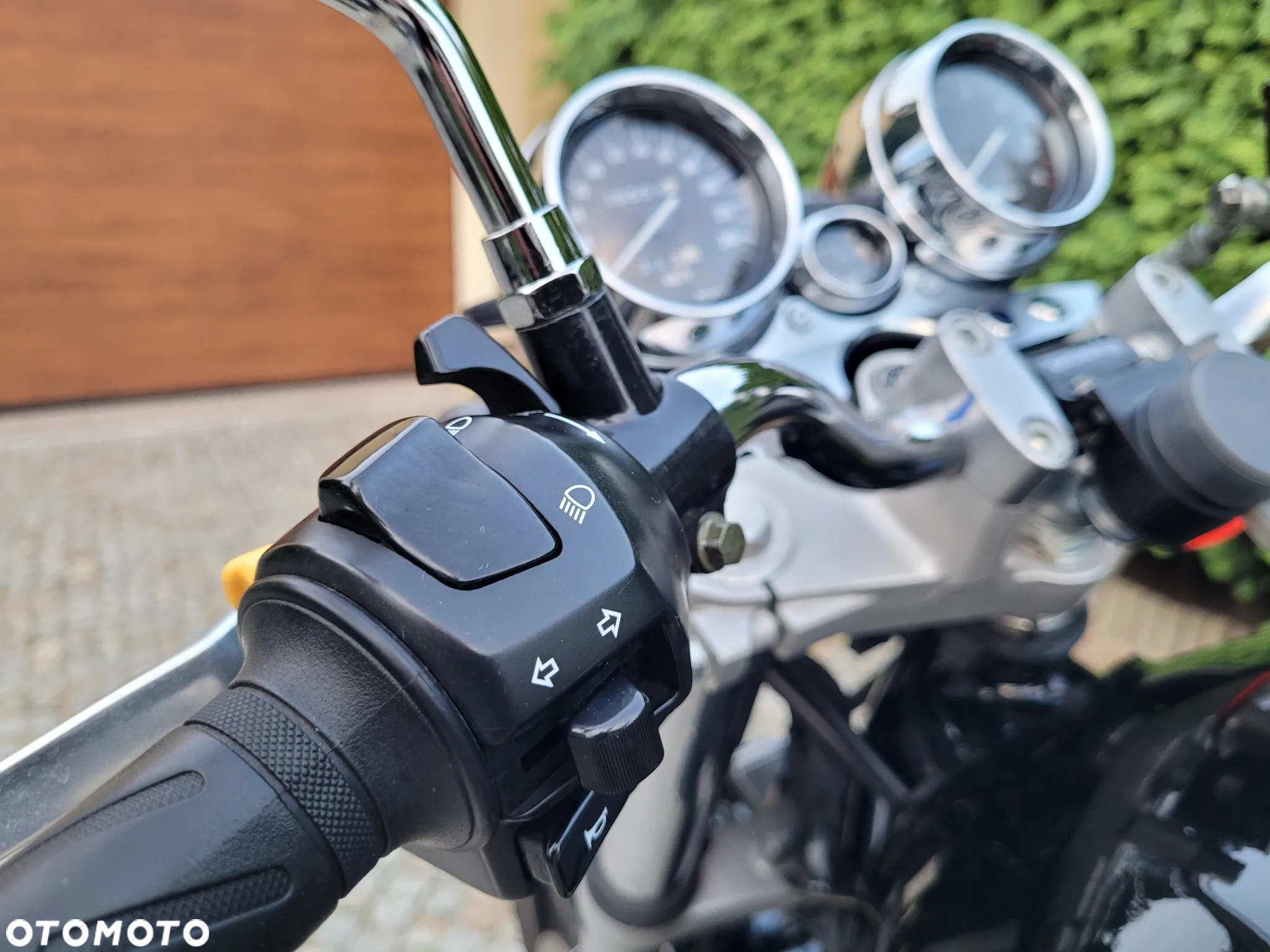 Suzuki GSX - 11