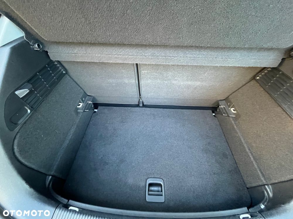 Audi A1 3-drzwiowe 1.4 TFSI Ambition - 39