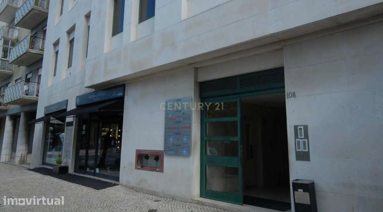 Escritório com 55 m2 na Av. Columbano Bordalo Pinheiro, Lisboa - Grande imagem: 4/22
