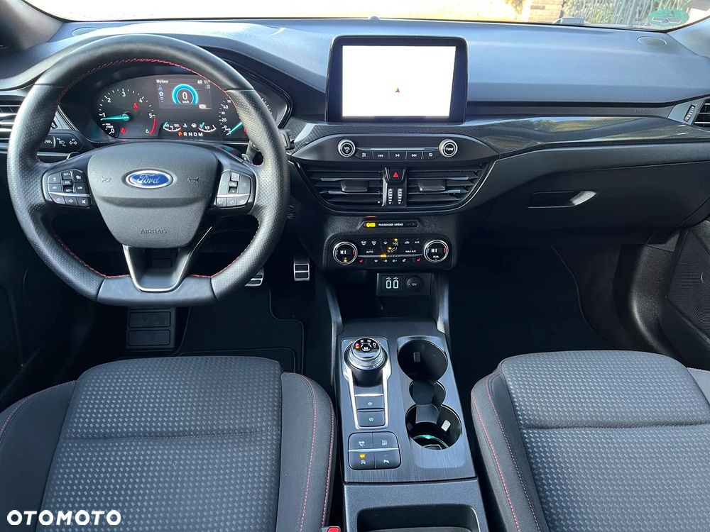 Ford Focus 1.5 EcoBlue ST-Line - 17