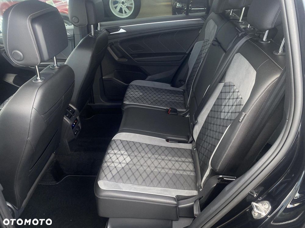 Volkswagen Tiguan Allspace 2.0 TDI 4Mot R-Line DSG - 31